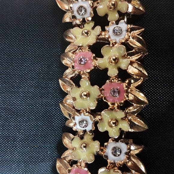 Bracelet - Picture 4 of 8